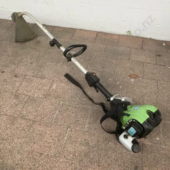 Kiwi Garden 26cc Petrol Line Trimmer