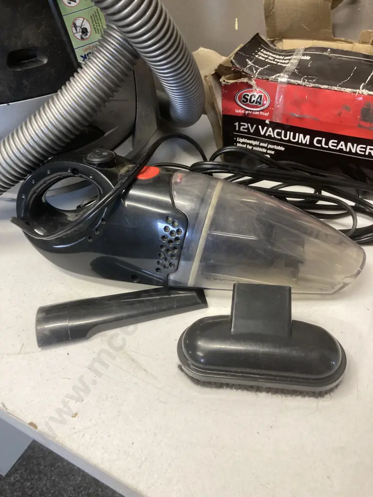 Nilfisk Coupe Parquet 1600W Vacuum & SCA 12V Vacuum Cleaner Image 1++