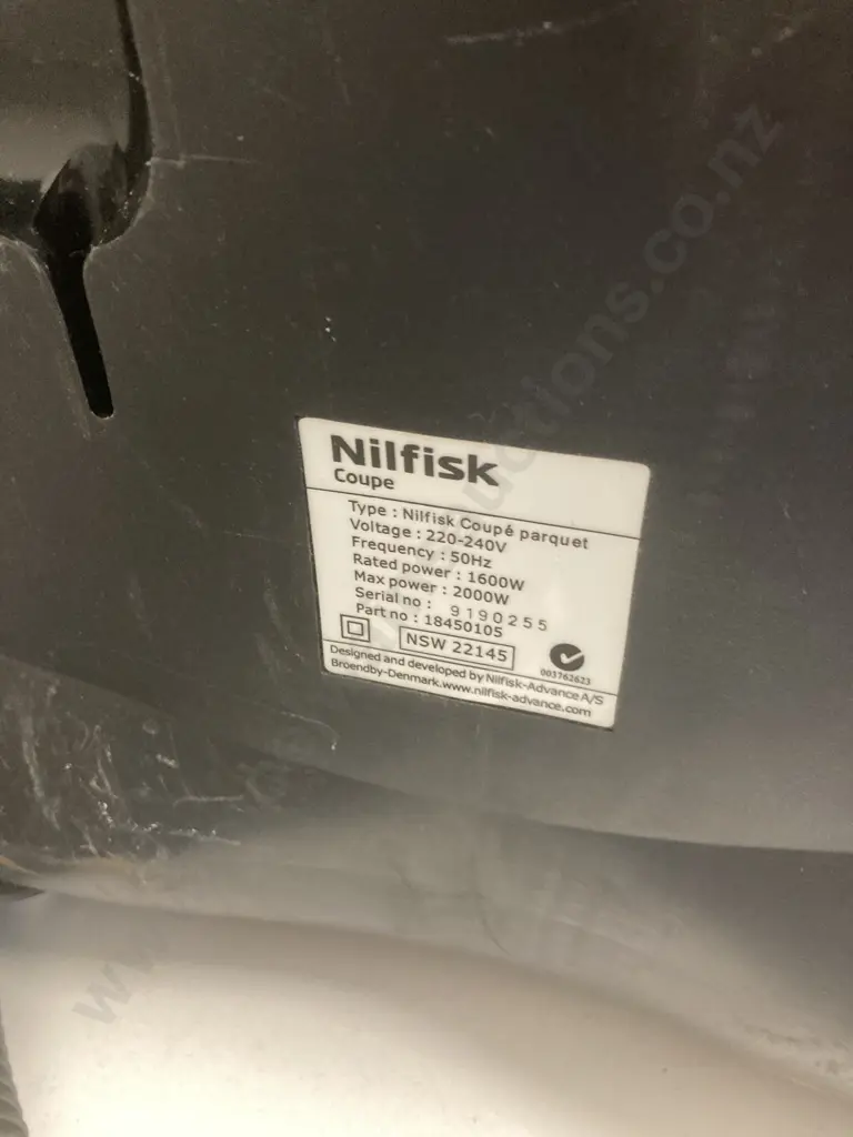 Nilfisk Coupe Parquet 1600W Vacuum & SCA 12V Vacuum Cleaner Image 1++