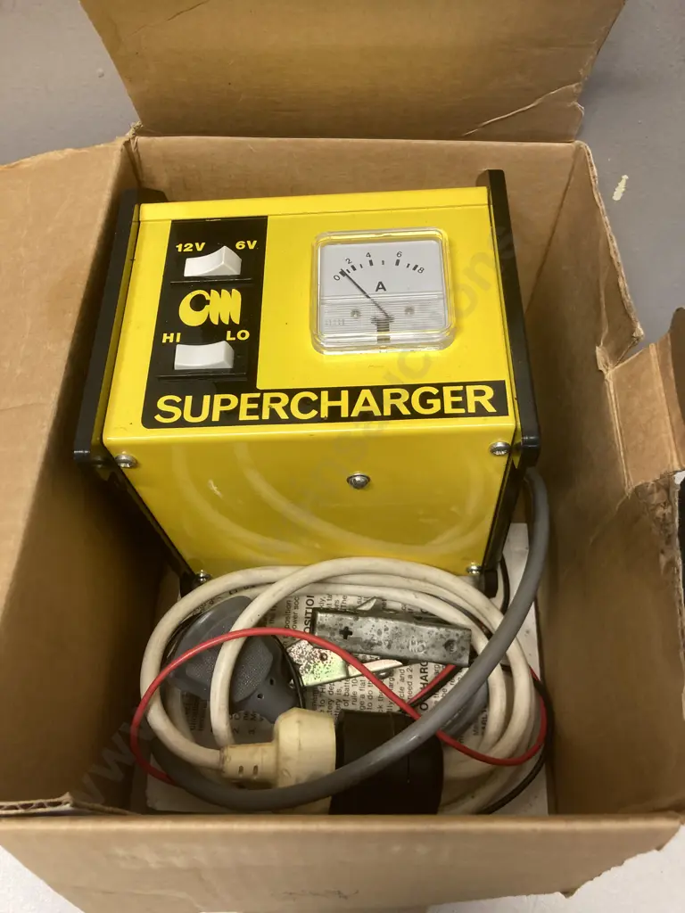 Loppers, Battery Charger, Garden Fork, Air Sander Image 1++