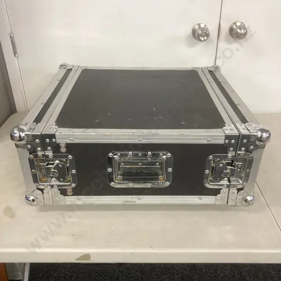 Warwick RockCase H21 W58 D52cm