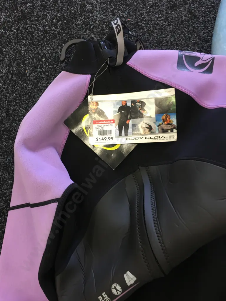 Body Glove Sz 12 Wetsuit, Boogie Board, Flippers & 2 Pair of Googles Image 1++