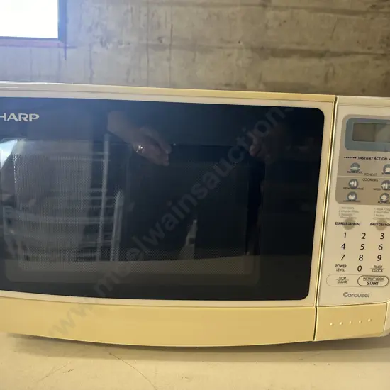 Carousel Sharp Microwave Model R-230J(W)