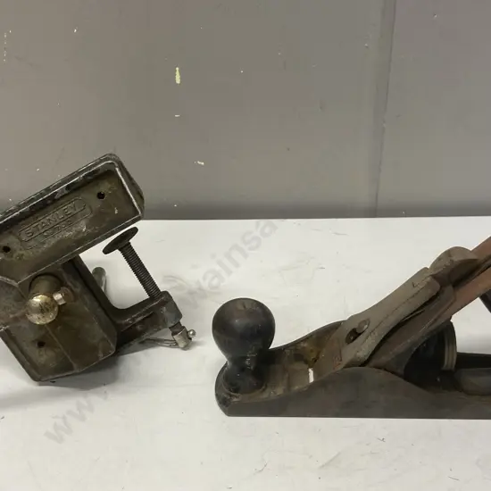 Vintage Stanley No.702 Corner Vise Bench Clamp Made in England & Stanley No 3 Smoothing Plane