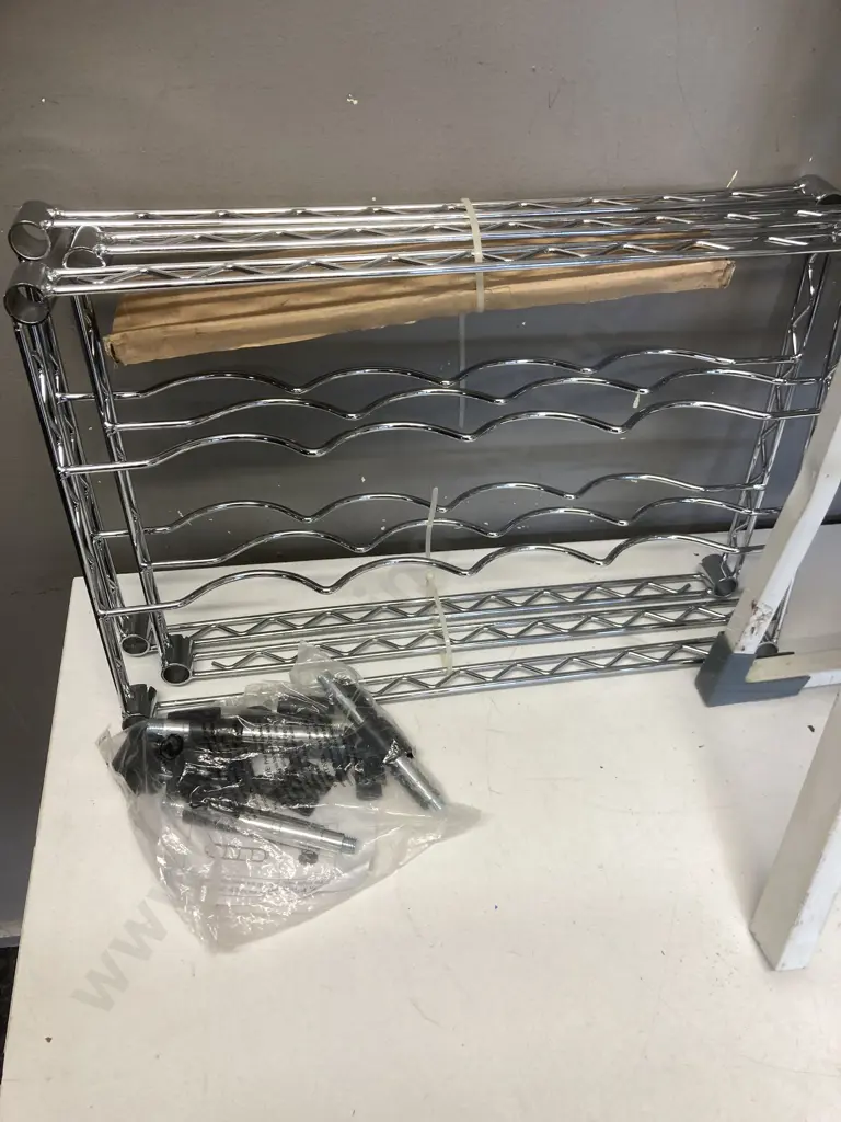 Stepstool & Wine Rack Image 1++