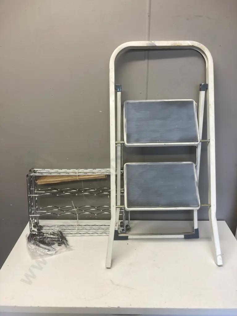 Stepstool & Wine Rack Image 1++