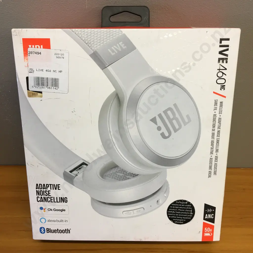 JBL Live 460NC Wireless On-Ear NC Headphones - White Image 1++