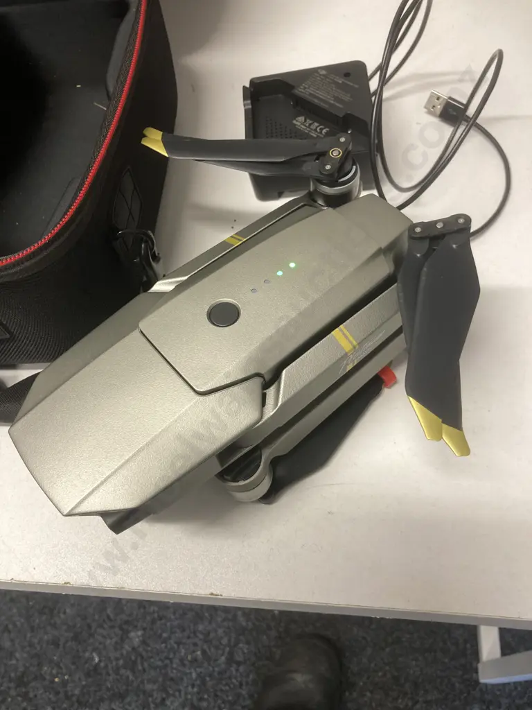 DJI Mavic Pro Platinum Drone In Case Image 1++
