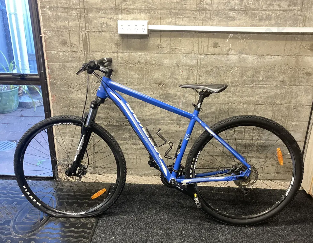 Merida Big Nine 100 Mountain Bike - Blue Image 1++