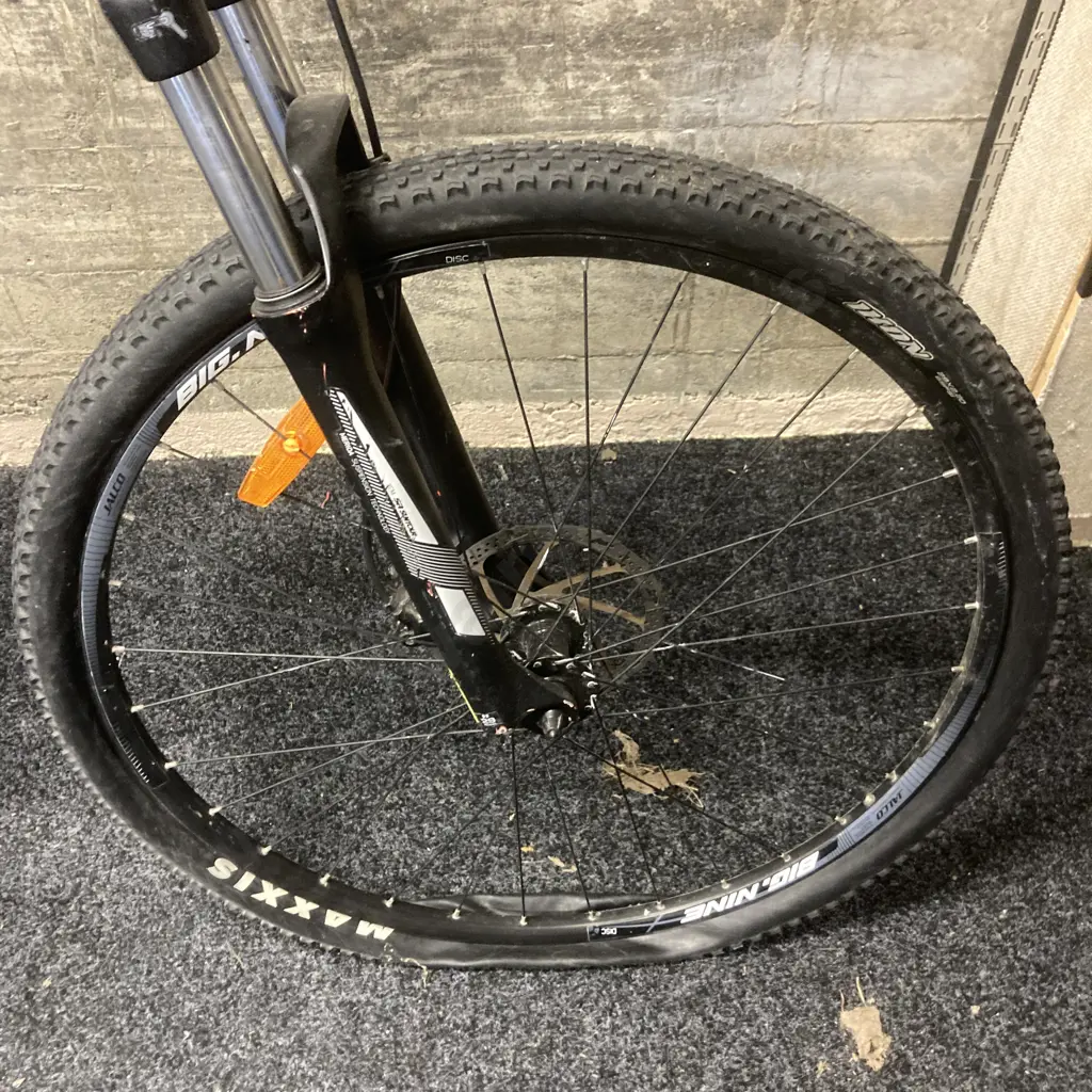 Merida Big Nine 100 Mountain Bike - Blue Image 1++