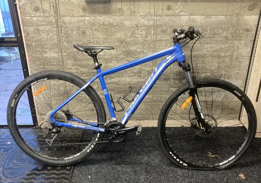 Merida Big Nine 100 Mountain Bike - Blue Image 1++