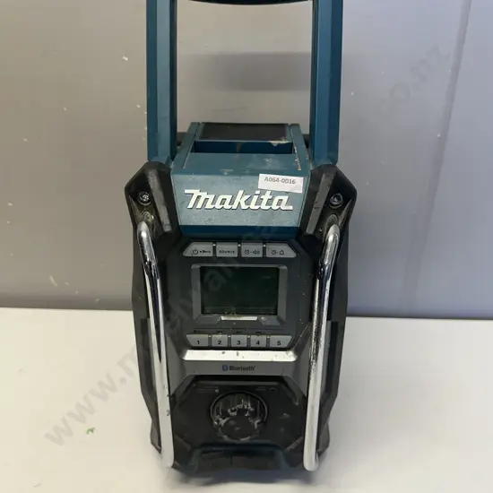 Makita XGT Cordless Radio With Bluetooth, Model MR0029 - Bare Tool