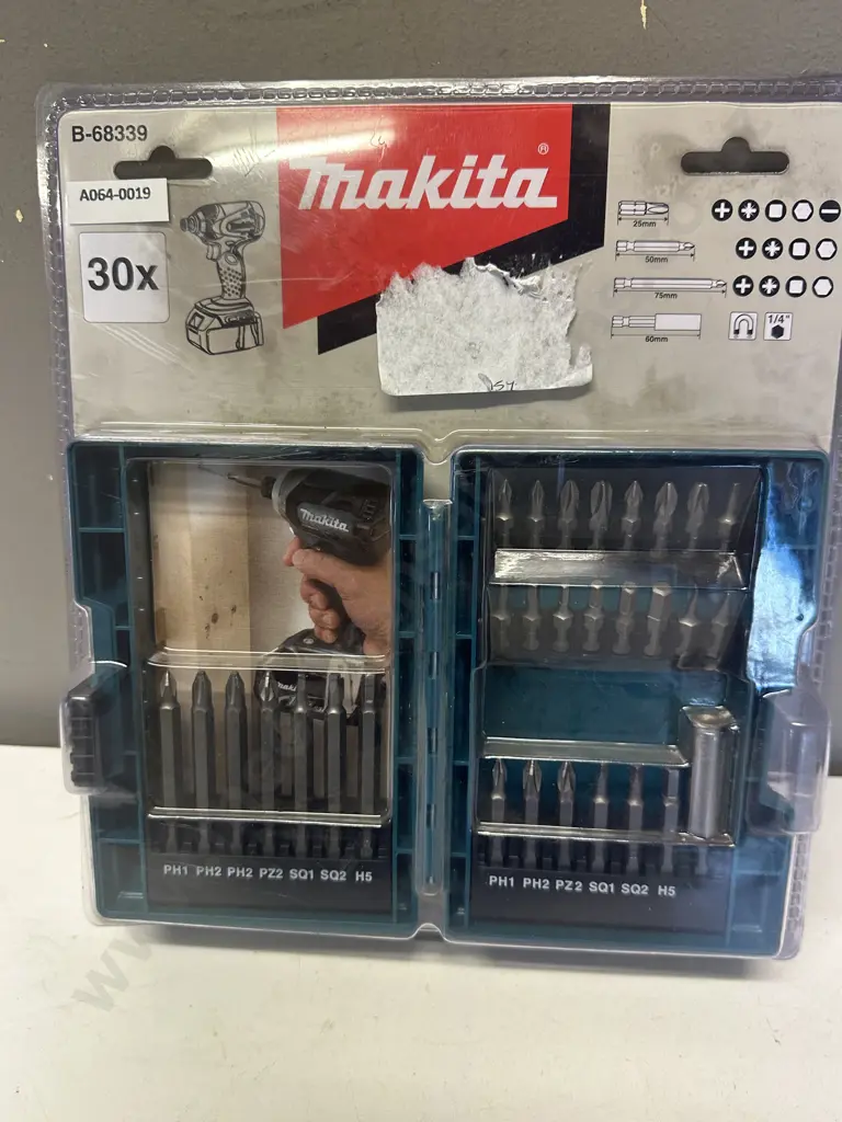 Makita Screwdriver Bit Set - 30Pce, B-68339 Image 1++