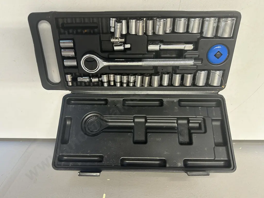 Craftright 40 Pce Socket Set (Piece Missing) Image 1++