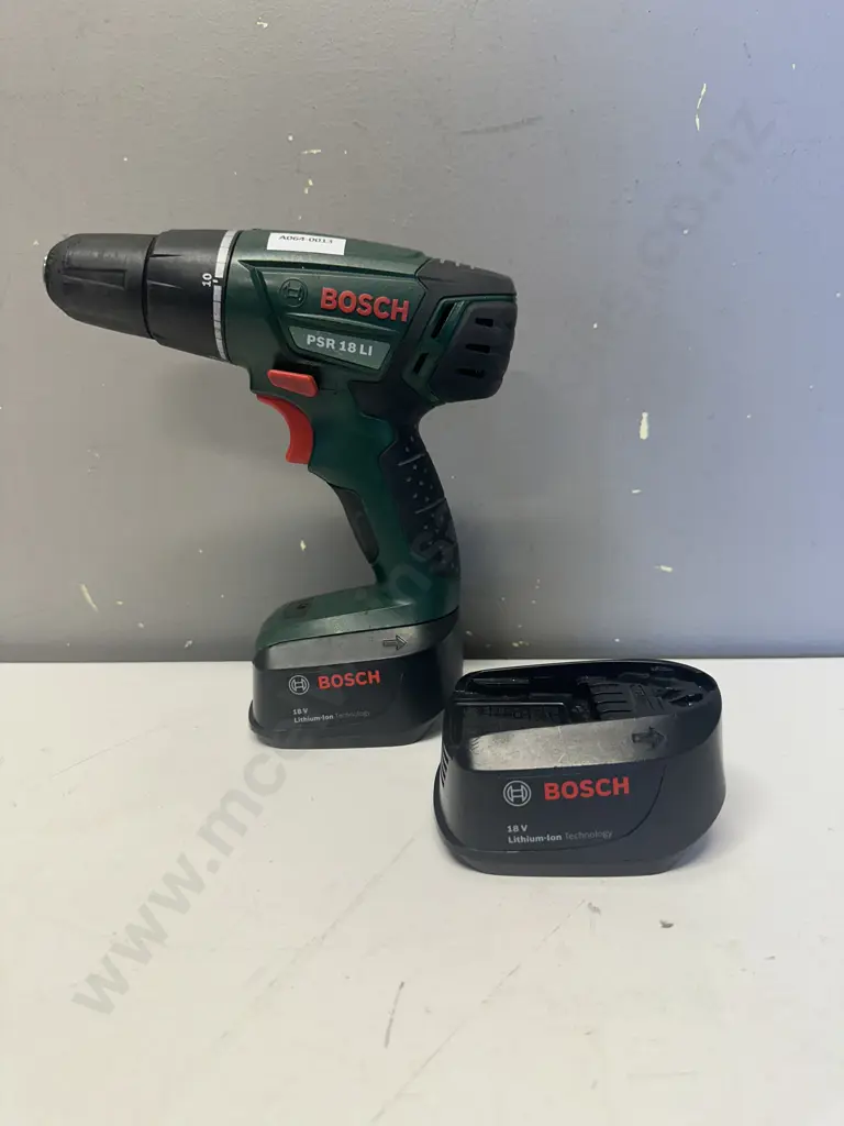 Bosch PSR182S 18V Cordless Drill With Pair of 1.3Ah Batteries Image 1++
