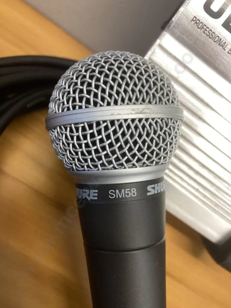 SHURE SM58 Vocal Microphone, Samson Tourtek Microphone Cable, Behringer DI100 Microphone / Instrument Dl Box Image 1++