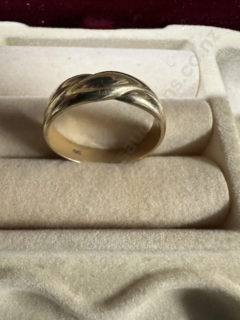 Gold Mens Wedding Band Stamped 375 Image 1++