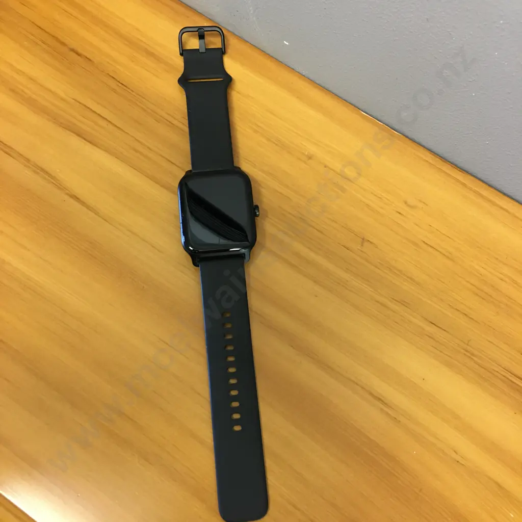 Black Amazon Smart Watch Image 1++