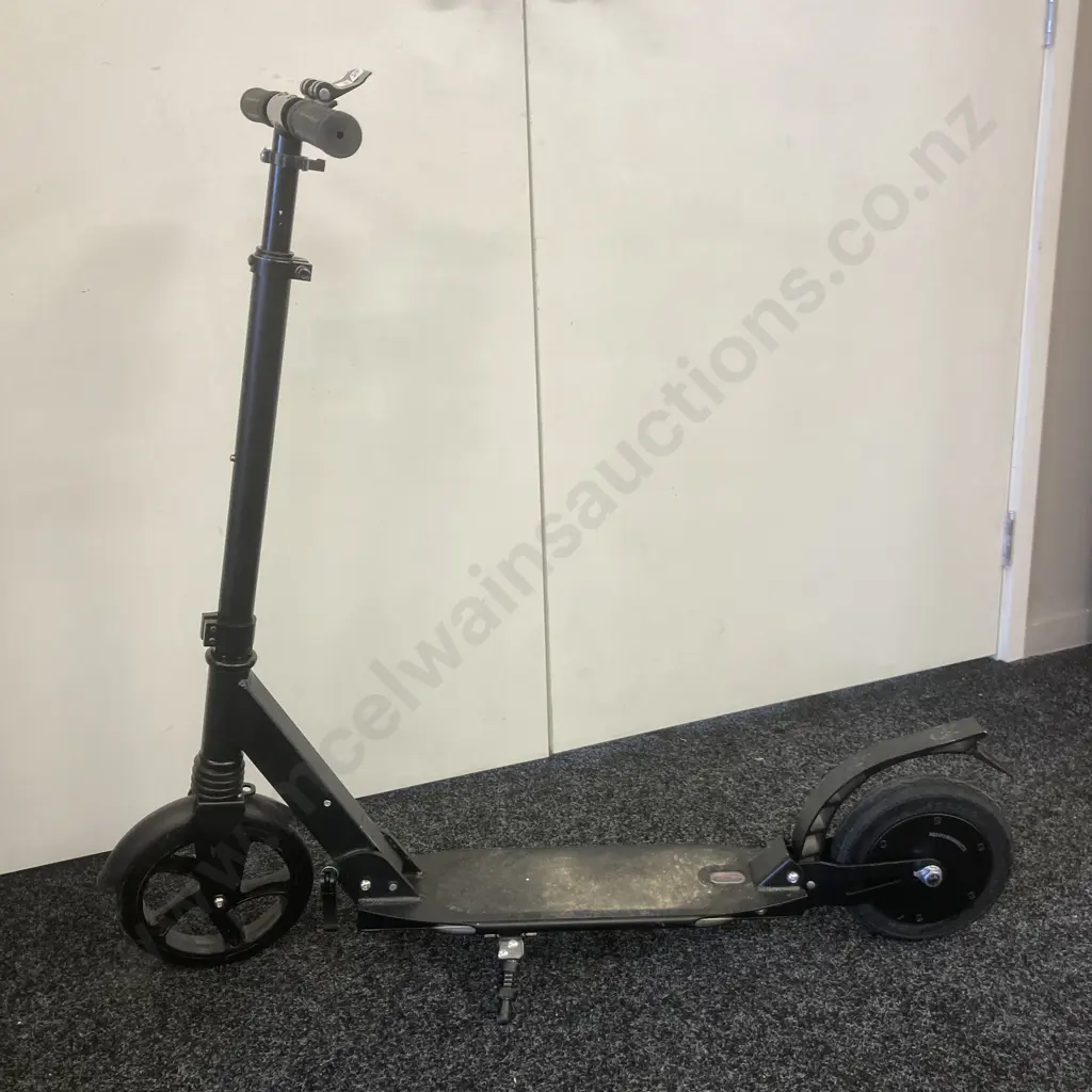Black Folding Push Scooter Image 1++
