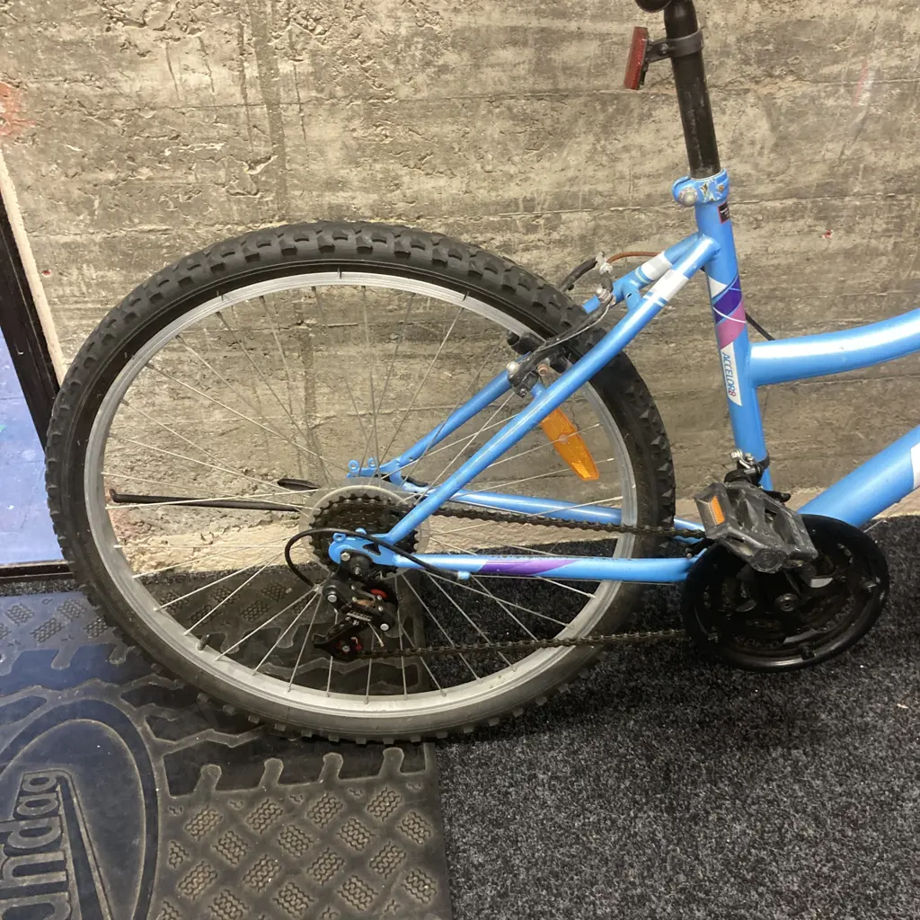 Accelor8 Ladies Bike - Blue / White / Pink Colours Image 1++