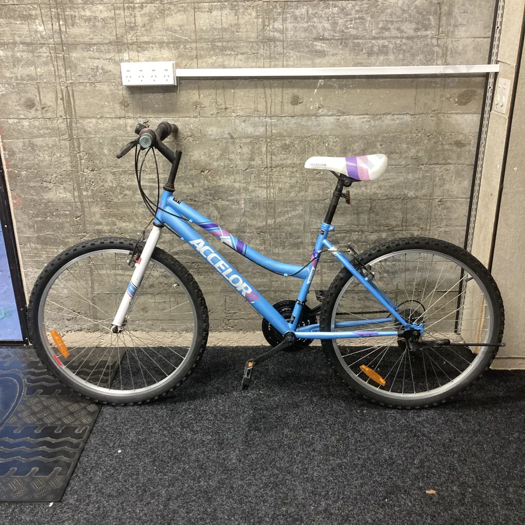 Accelor8 Ladies Bike - Blue / White / Pink Colours Image 1++