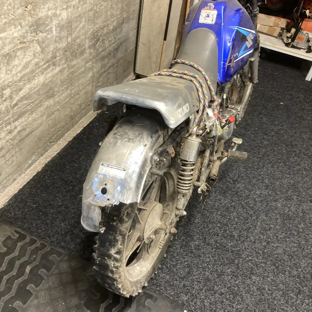 Suzuki Dirt Bike (LC6PCJG90D0000145) Image 1++