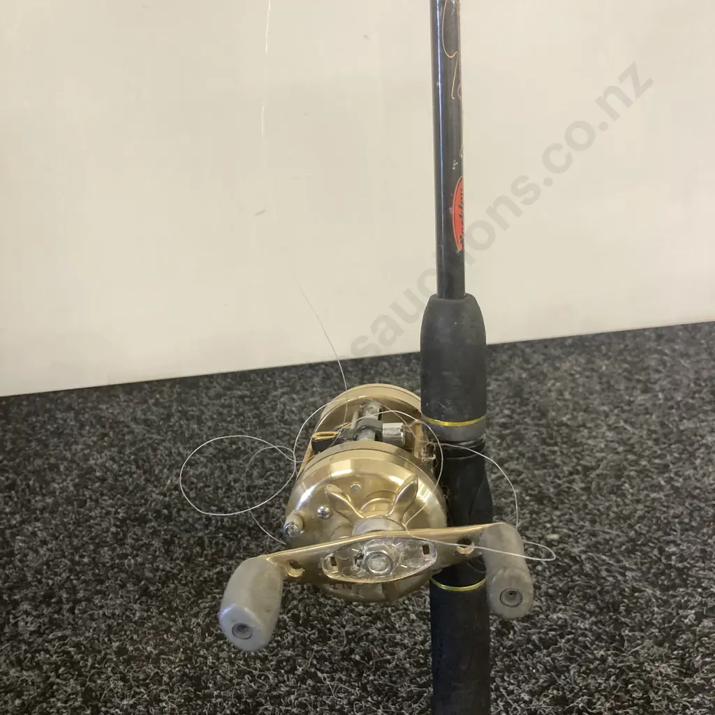 Tica Pisces PC200 Baitcast Reel (4 Ball Bearings) & Berkley Outfitt Rod ROS562M 5'6" Med 2Pc Spinning 4-10lb Image 1++