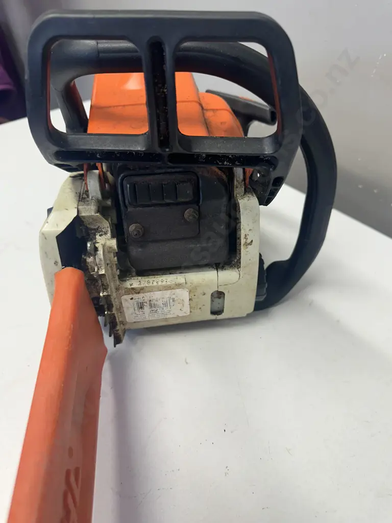 Stihl MS180C Chainsaw Serial # 242182287 Image 1++