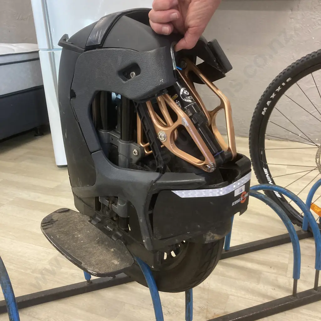 KingSong S18? Electric Unicycle (As Is Where Is) Image 1++