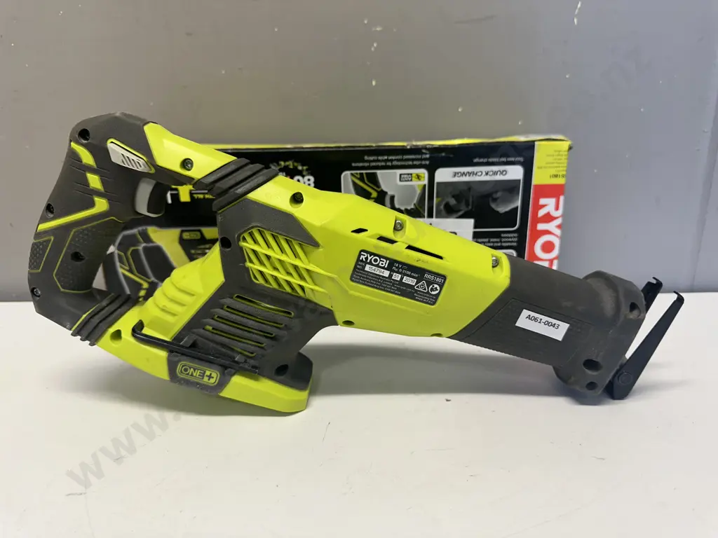 Ryobi 18V One+ Cordless Reciprocating Saw Skin Image 1++