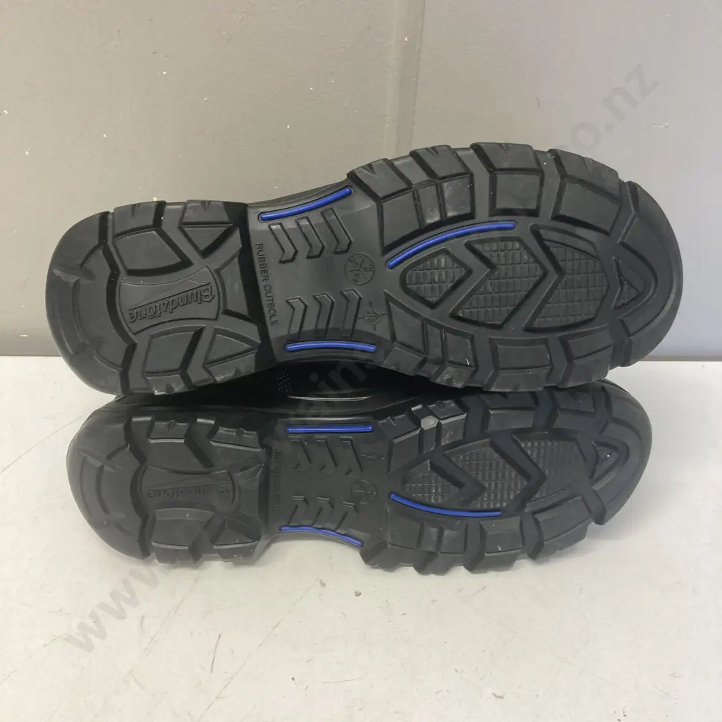Blundstone Black Slip-on Safety Boots Size UK13 Image 1++