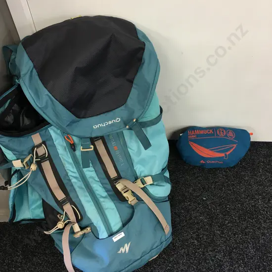 Quechua Teal Green Trekking Easyfil Backpack With Hammock