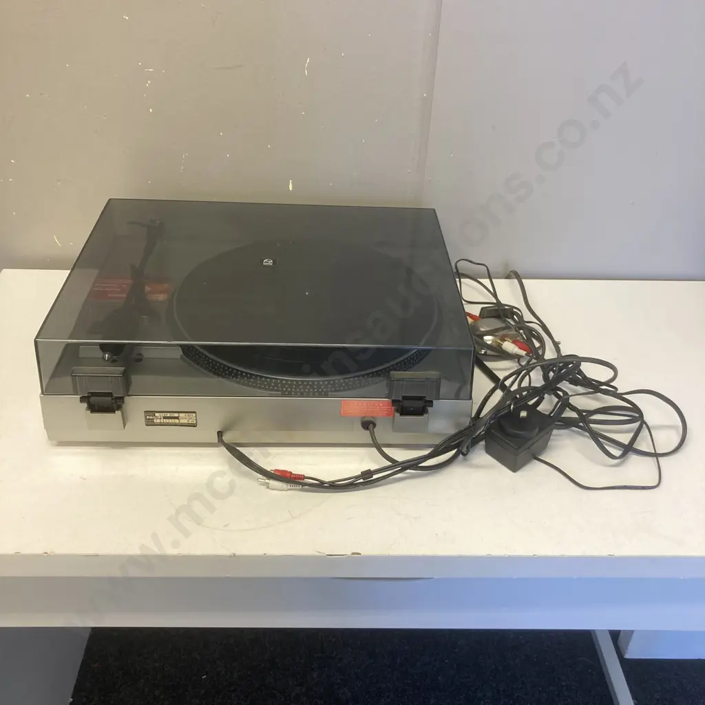 Philips AF 911 Turntable - Model 23 AF 911 Semi-Automatic Direct Drive Image 1++