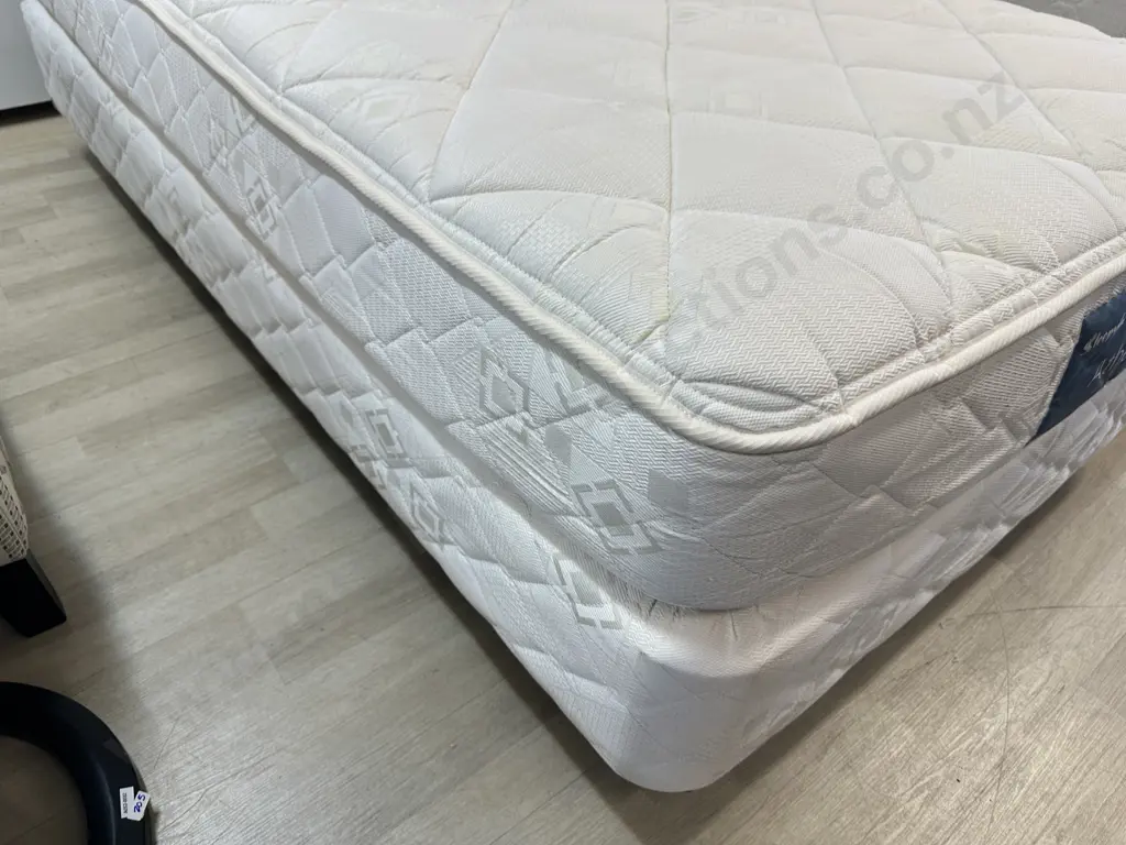Sleepyhead Chiropractic Athena King Single Mattress & Base Image 1++