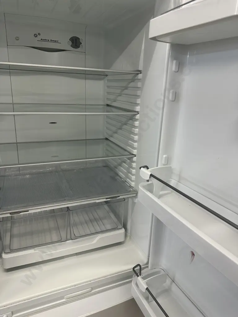 Fisher & Paykel E402B Active Smart Fridge Freezer, Serial #AlF118136 Image 1++