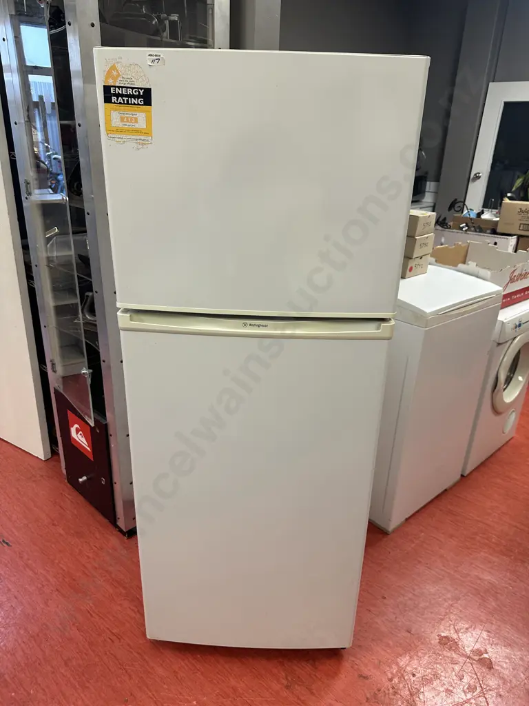 Westinghouse 280 Litre Fridge Freezer Model WTM2800WB Image 1++