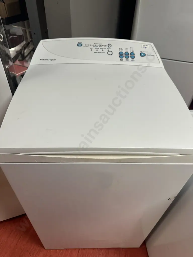 Fisher & Paykel MW511 Top Load Washing Machine, Serial #UHN540757 Image 1++