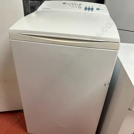 Fisher & Paykel MW511 Top Load Washing Machine, Serial #UHN540757