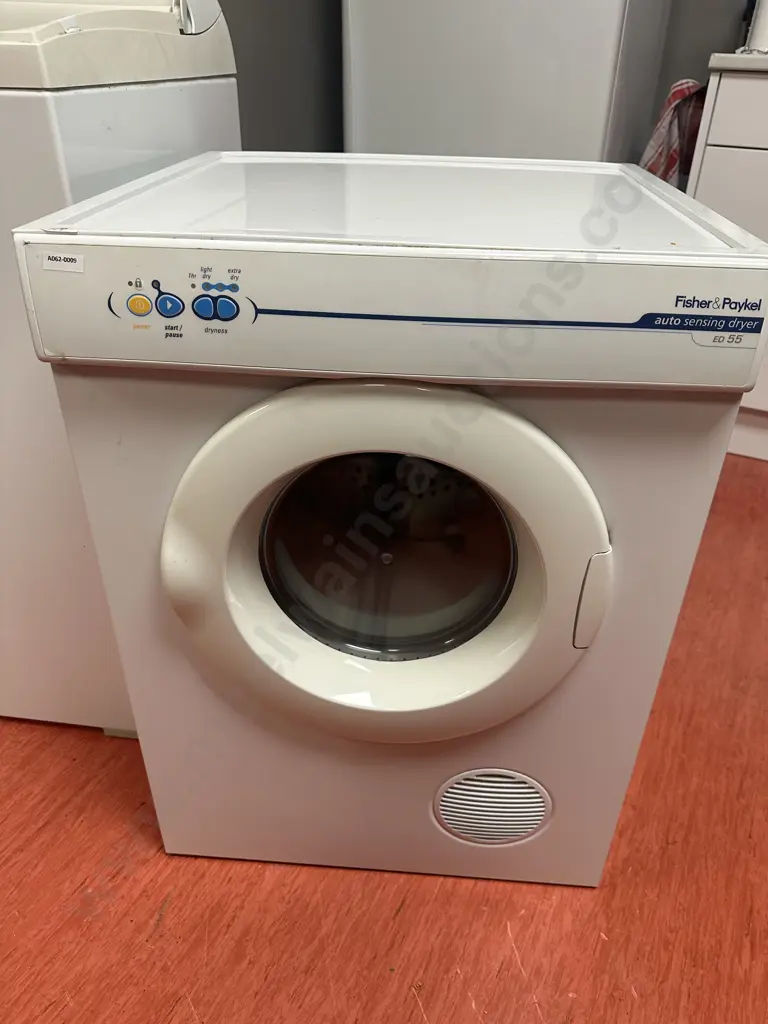 Fisher & Paykel Auto Sensing ED55 Clothes Dryer, Serial #DEL140593 Image 1++