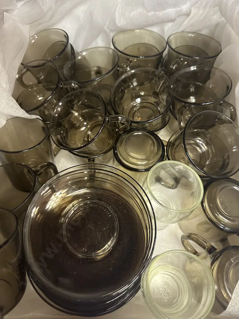 Lot of Vintage French Arcoroc Glassware Image 1++