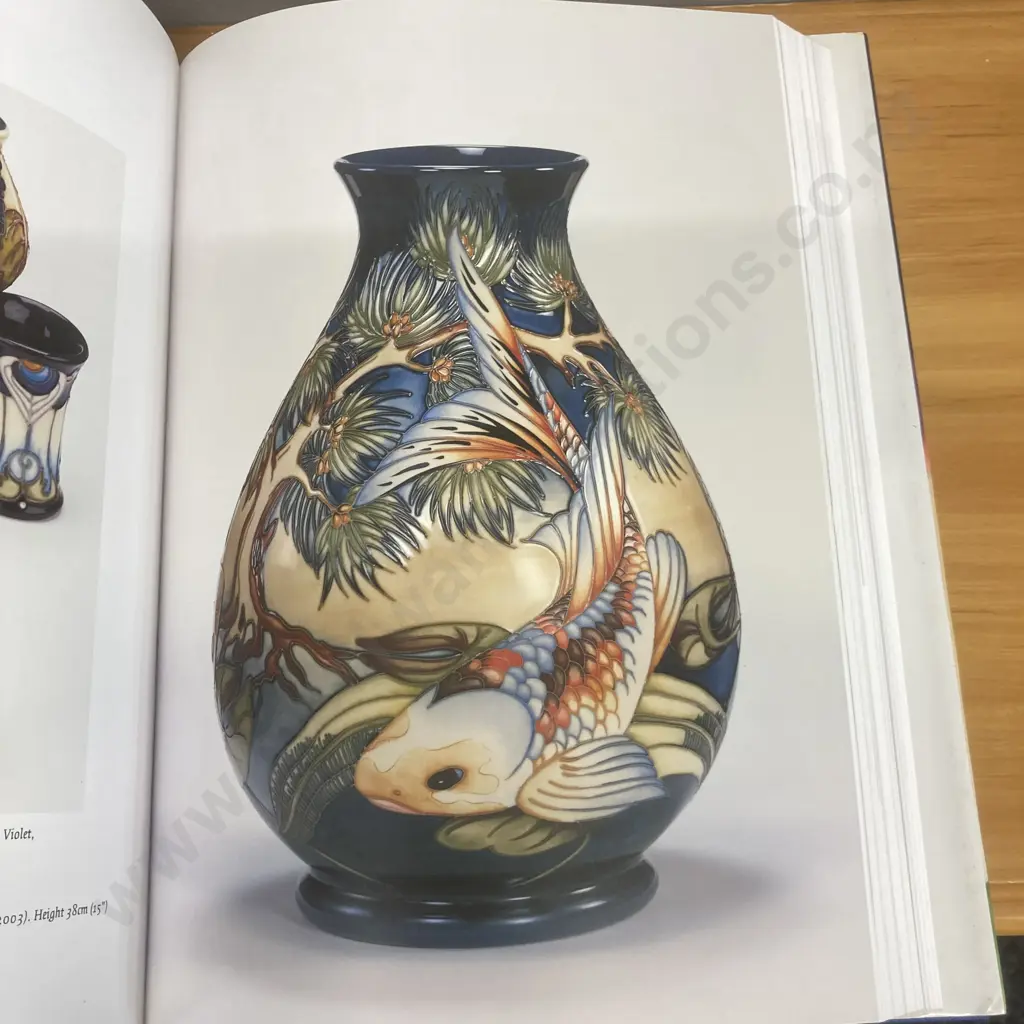 Moorcroft A New Dawn - Fraser Street, 2006 WM Publications, 446 Pages, Hardcover With Dustjacket Image 1++