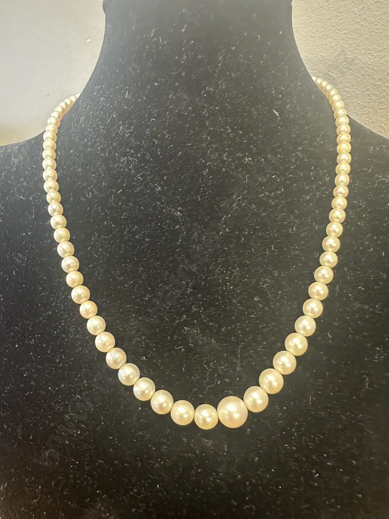 Vintage Pearl Necklace With Clasp Stamped Made In England Image 1++