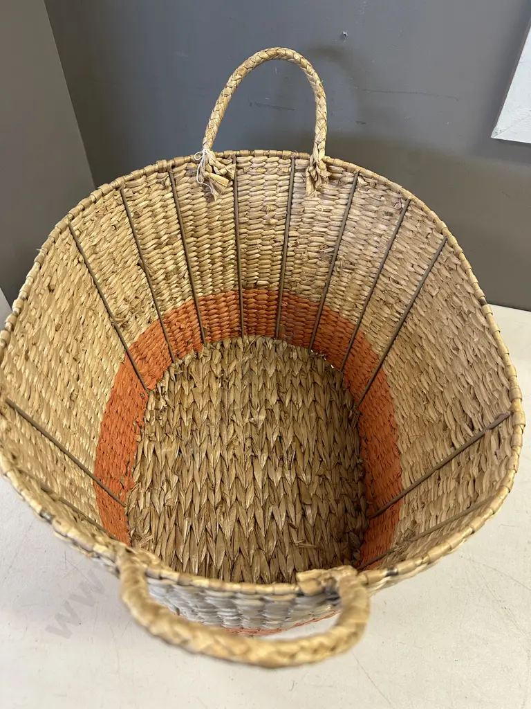Double Handled Oval Sea Grass Basket Image 1++
