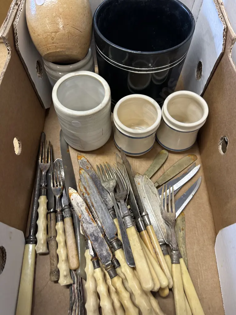 Selection Of Stone Ware Pots & Fish Cutlery Image 1++