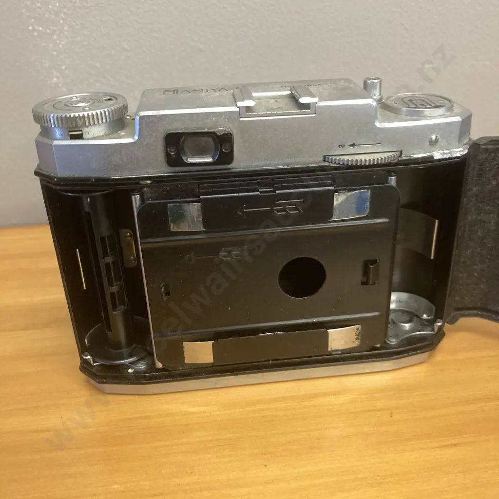 Mamiya-6 Six Automat Medium Format Rangefinder Film Camera With Olympus D.Zuiko FC 3.5 / 7.5cm Lens Image 1++