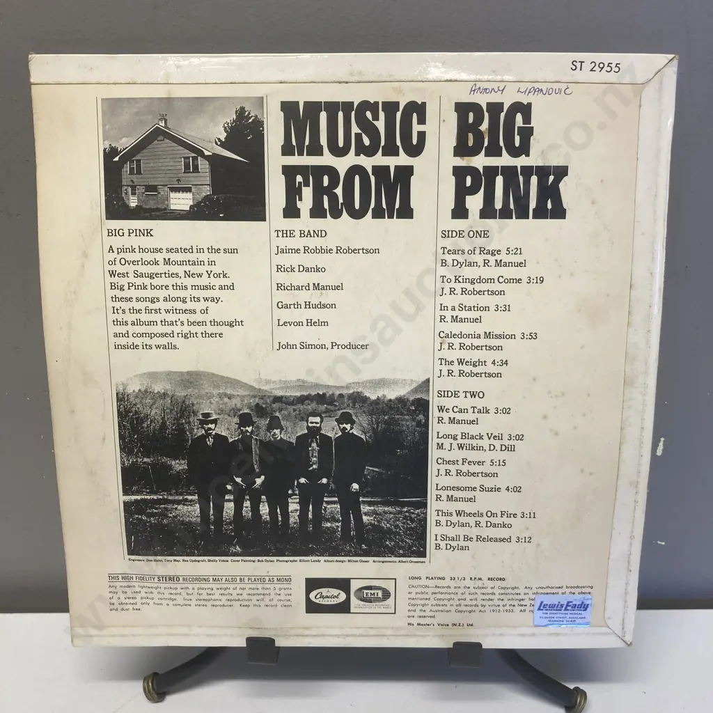 Rare Collectable The Band - Music From Big Pink Vinyl LP, Label Capitol Records ST.2955, 1968 New Zealand Image 1++