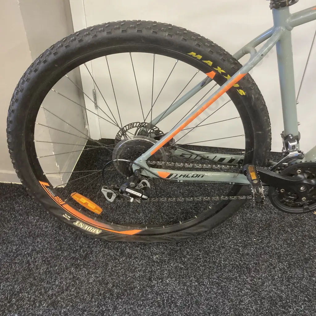 Giant Talon 29 Mountain Bike, Grey & Orange Colours Image 1++