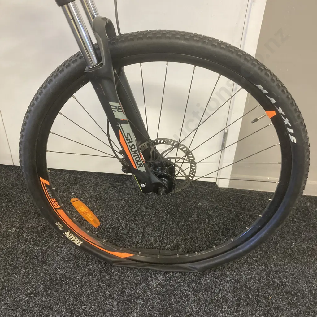 Giant Talon 29 Mountain Bike, Grey & Orange Colours Image 1++