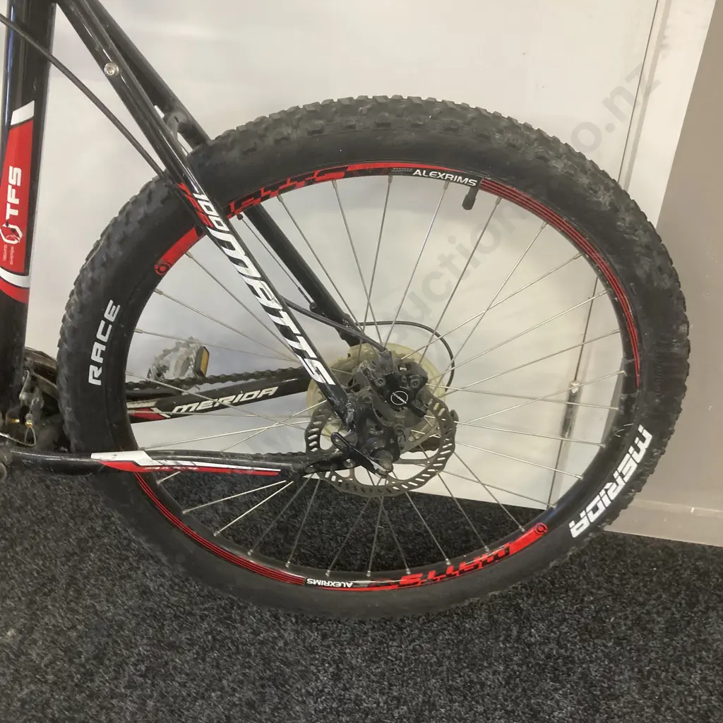 Merida Matts 100 TFS Bike, Black / Red / White Image 1++