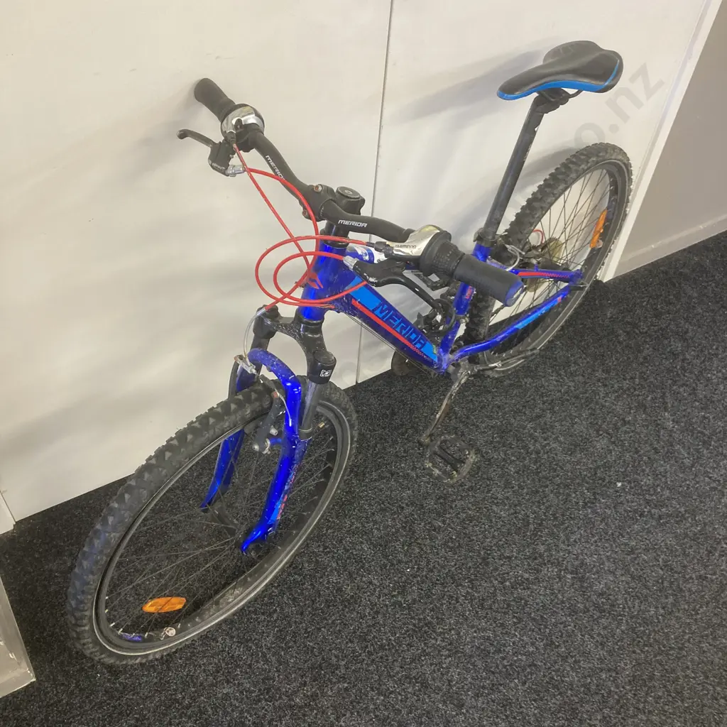 Merida Matts J 24 Kids Bike, Blue & Red Colours Image 1++